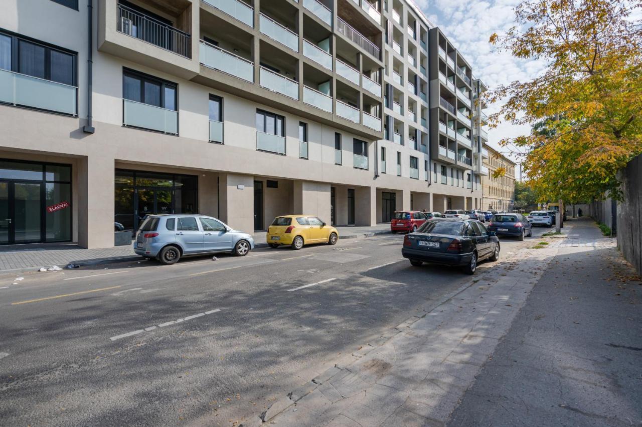 Westside River Apartment Budapest Exterior photo